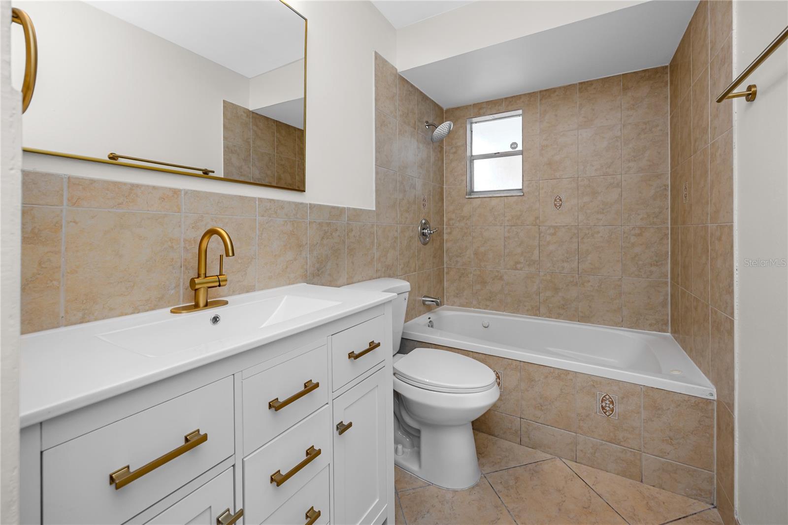 LYNMAR ESTATES - Residential