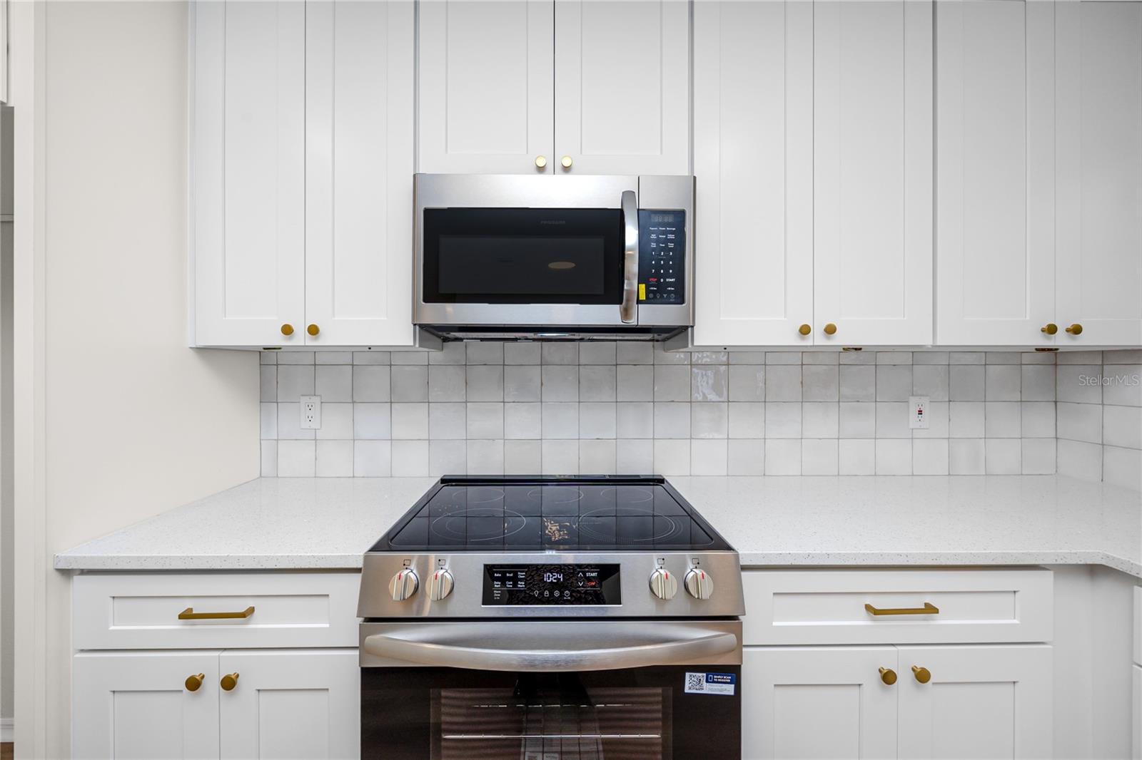 LYNMAR ESTATES - Residential