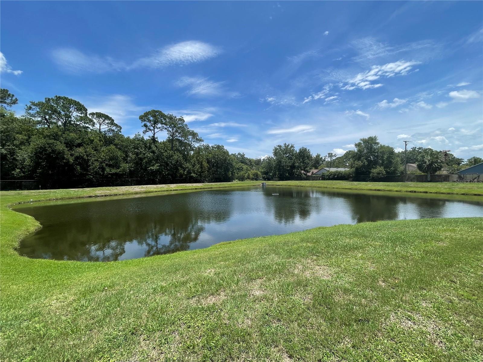 AMBERLEE TWNHMS - Residential