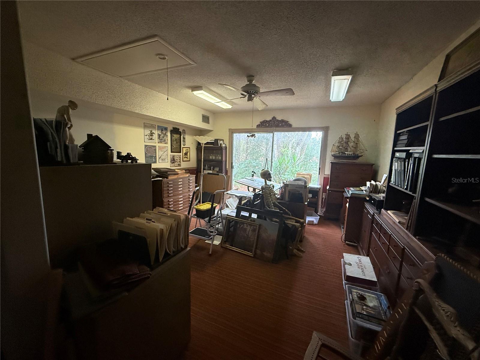 SILVER LAKE PARK - Residential