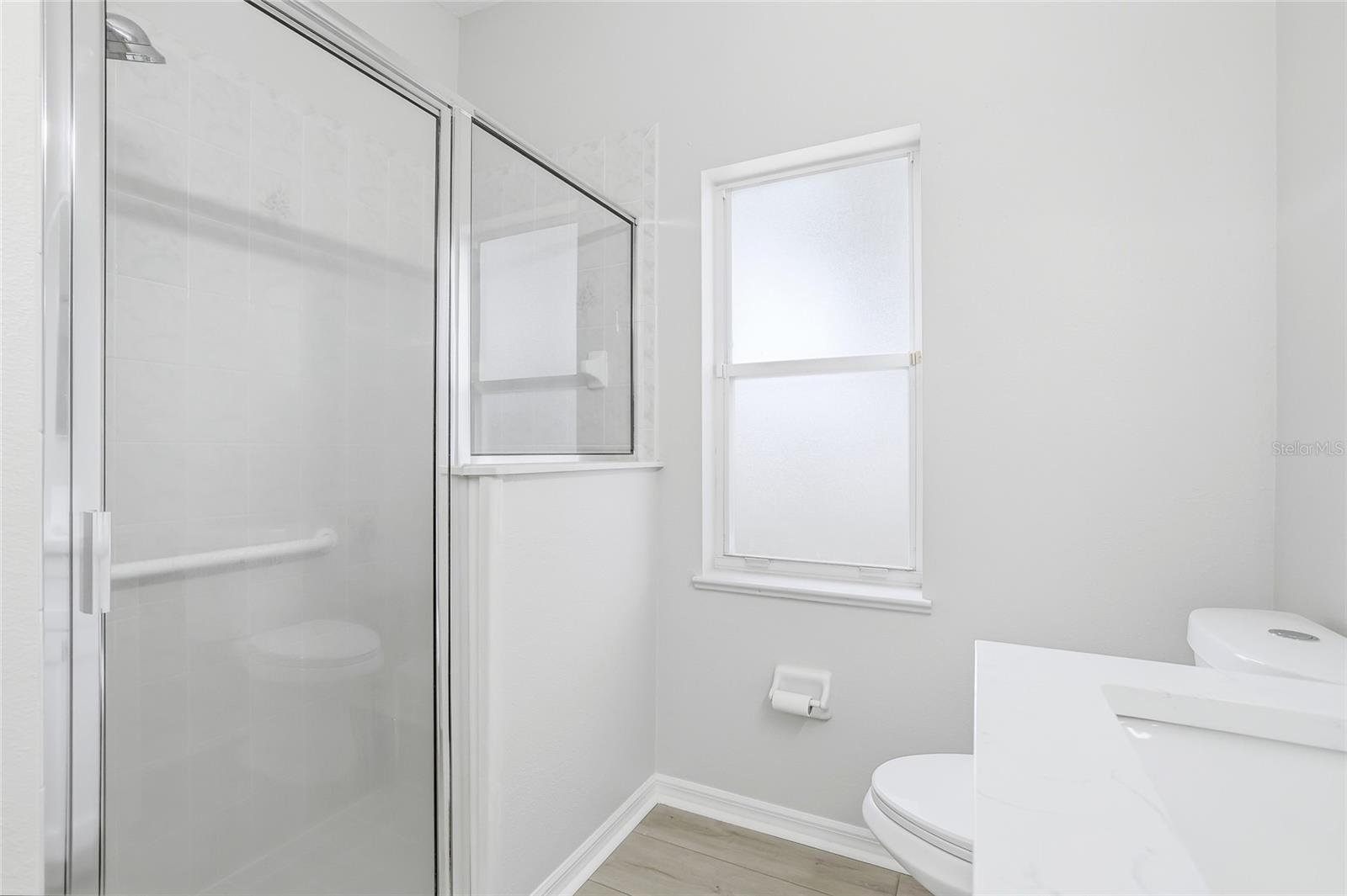 SUNSET LAKES - Residential