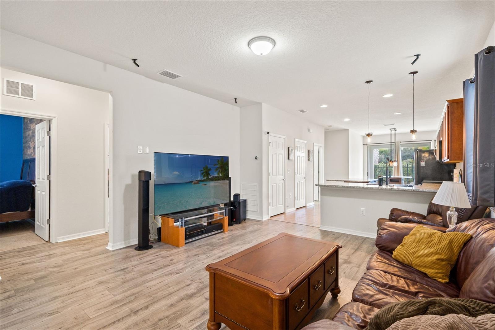 5348 FALLEN LEAF DRIVE