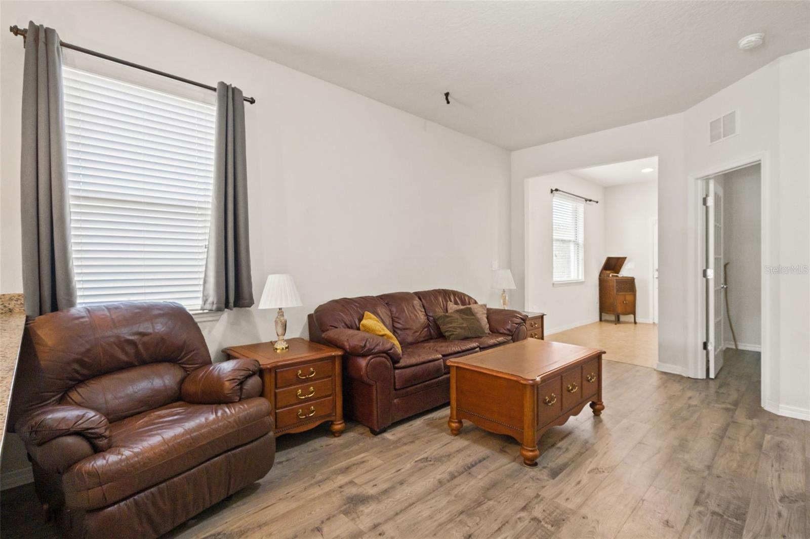 5348 FALLEN LEAF DRIVE