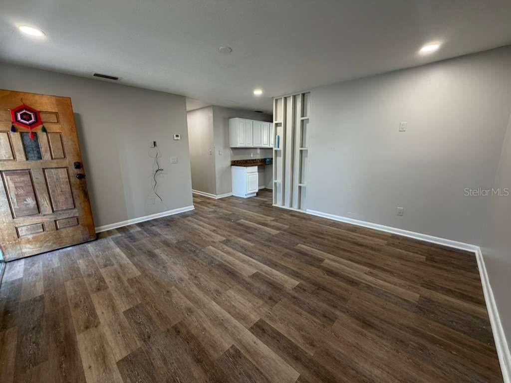 Photo of 4046 Queen Anne Drive, Orlando, FL 32839 (MLS # O6401850)