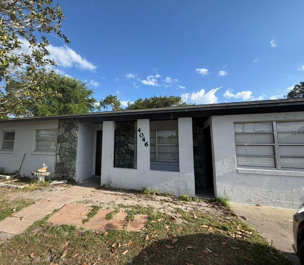 Photo of 4046 Queen Anne Drive, Orlando, FL 32839 (MLS # O6401850)