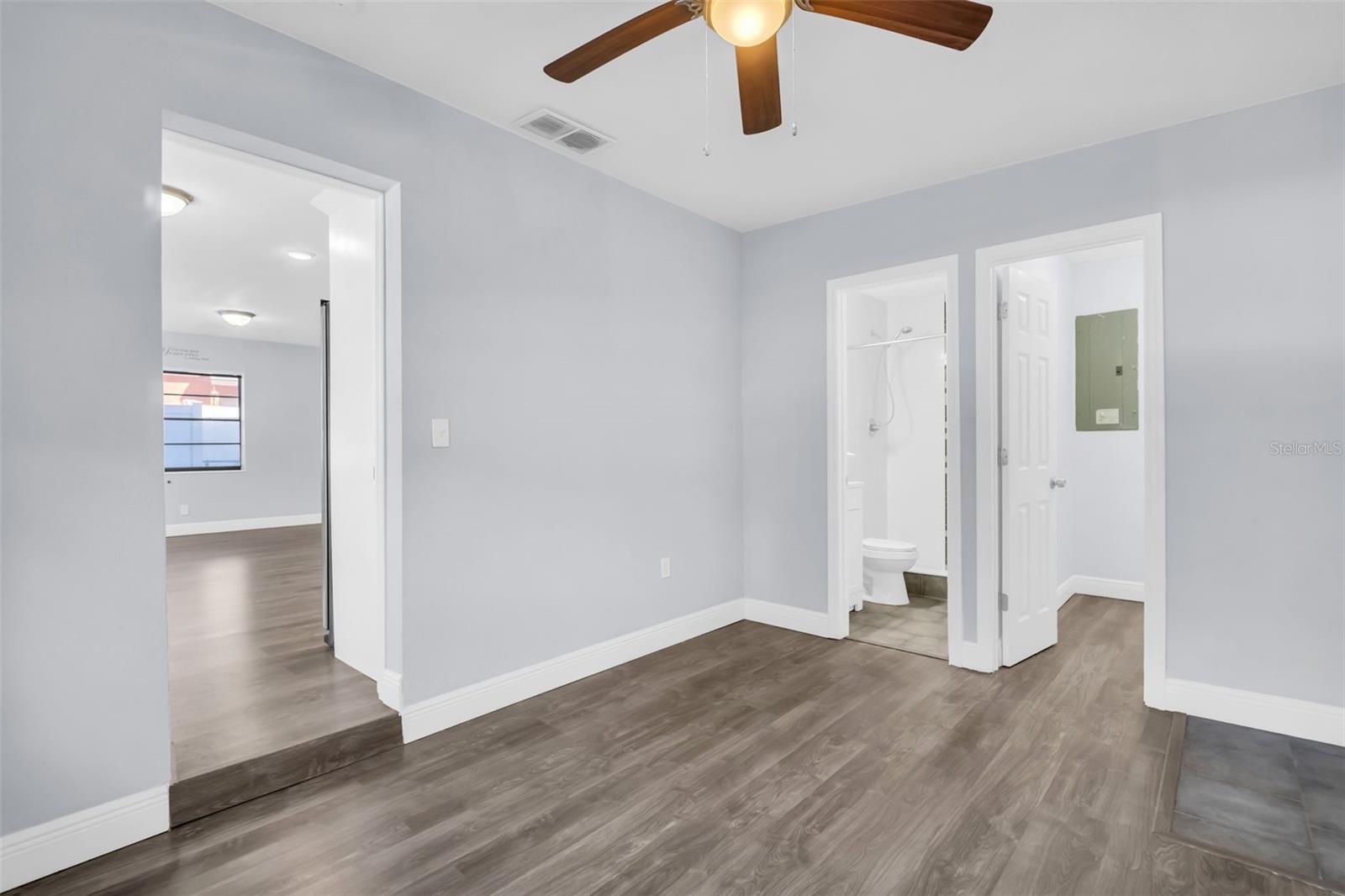 PARRISH HOME - Residential