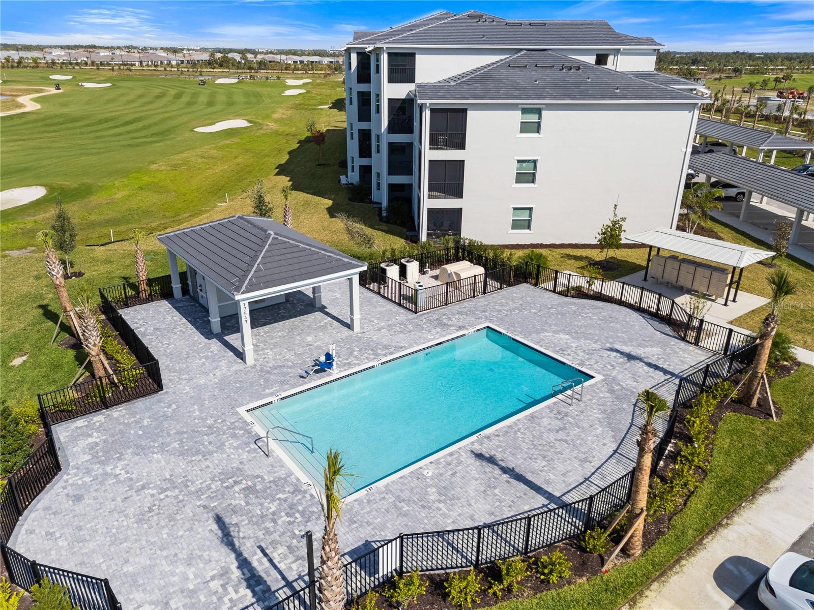 WELLEN PARK GOLF AND COUNTRY CLUB - Residential Lease