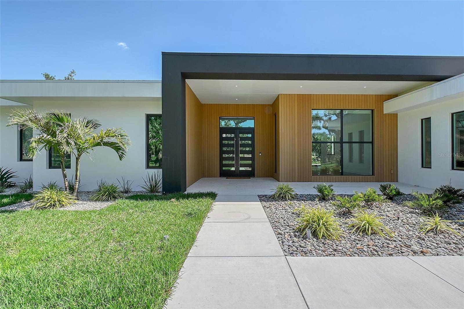 7200 CHAMELEON WAY