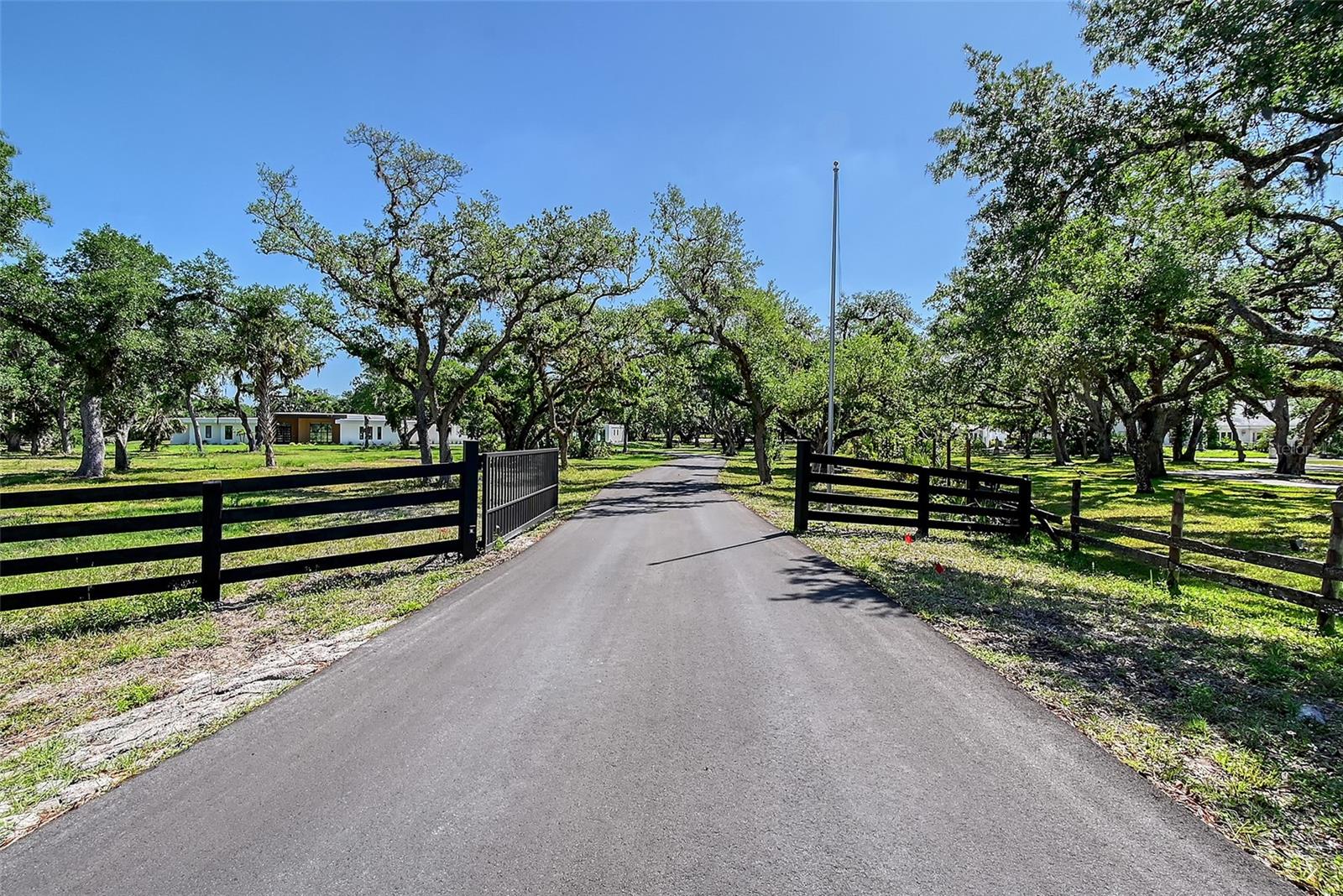 GATOR CREEK ESTATES - Residential