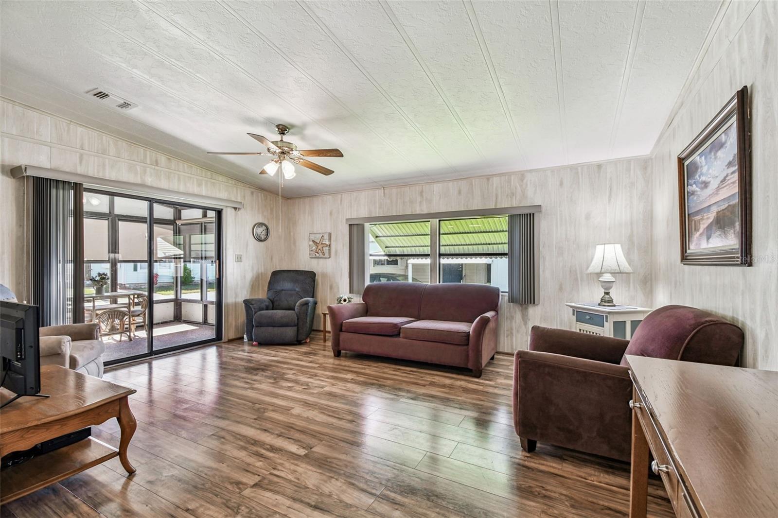 GLENWOOD ESTATES INC CONCO - Residential