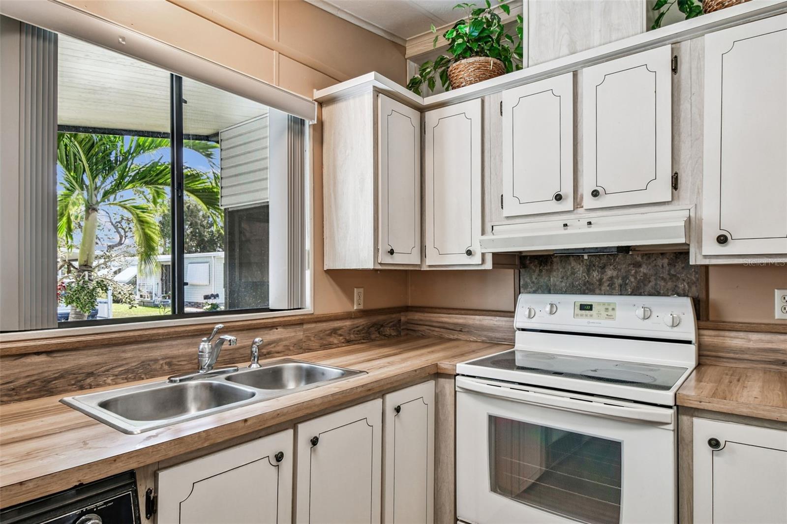 GLENWOOD ESTATES INC CONCO - Residential