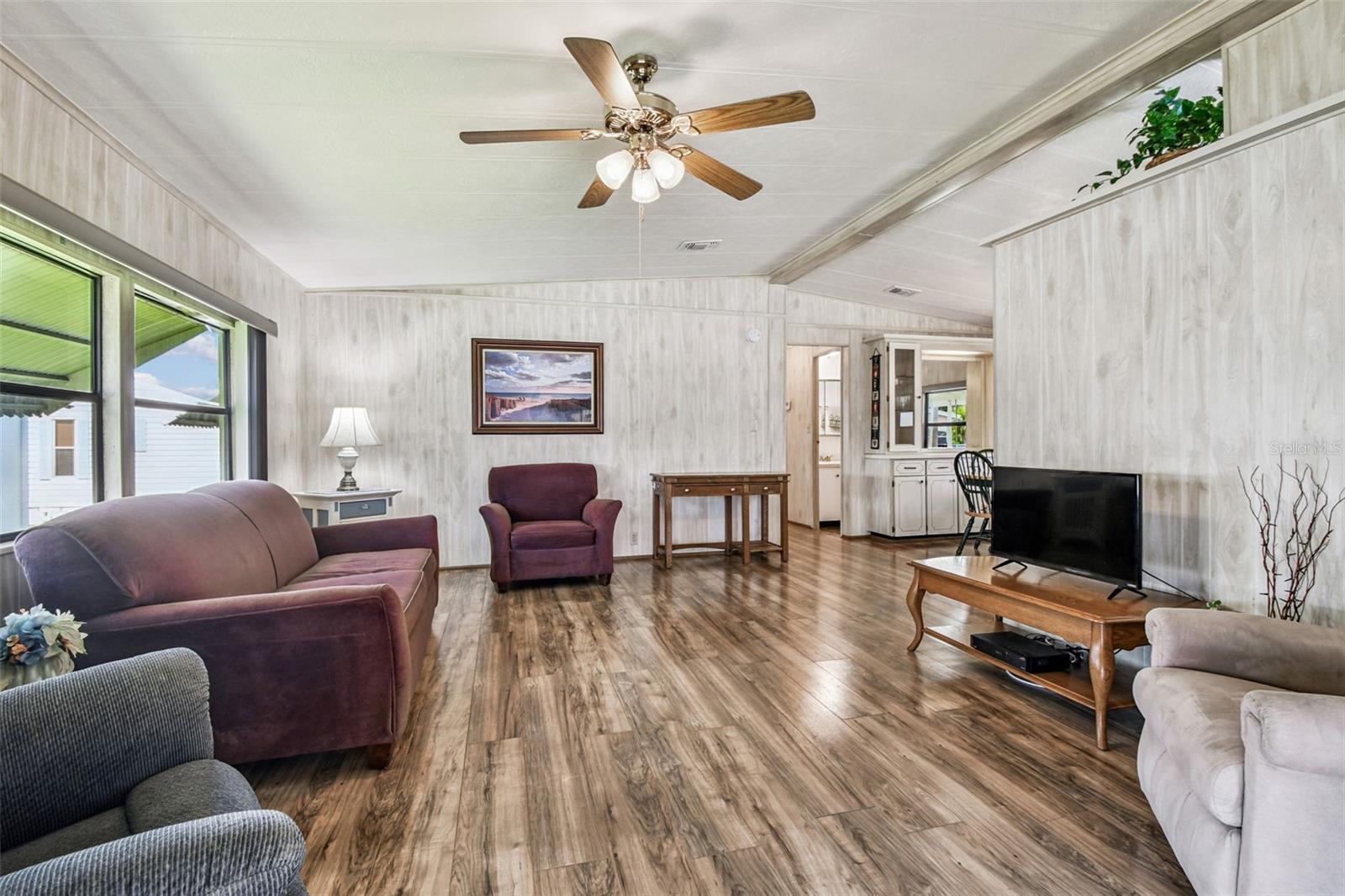 GLENWOOD ESTATES INC CONCO - Residential