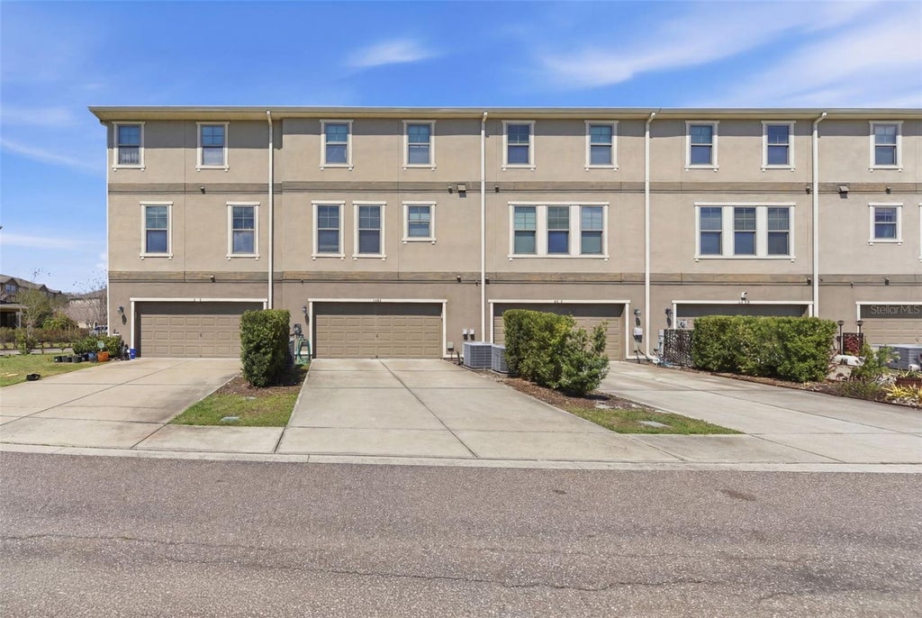 Photo of 10814 Sunset Ridge Lane, Orlando, FL 32832 (MLS # O6444066)