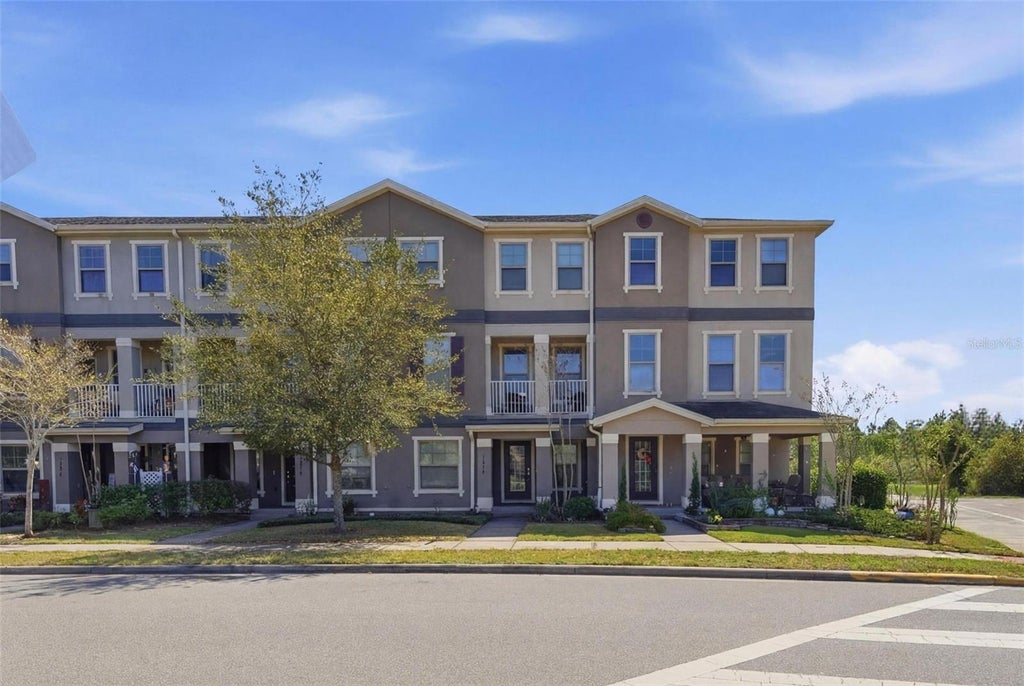 Photo of 10814 Sunset Ridge Lane, Orlando, FL 32832 (MLS # O6444066)