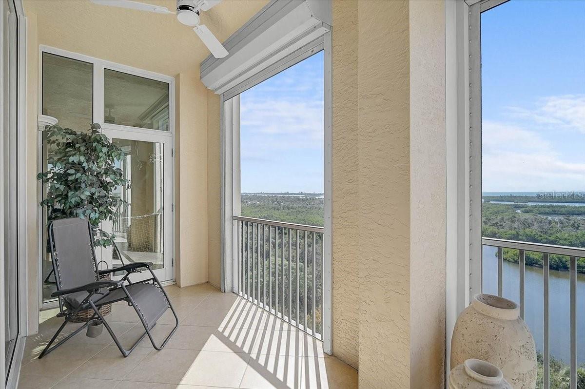 MERIDIAN AT THE OAKS PRESERVE - Residential