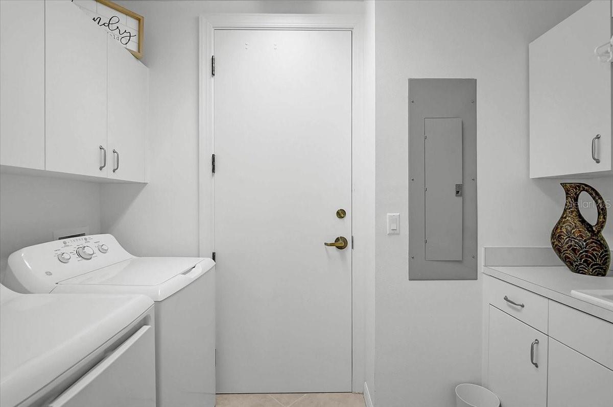 MERIDIAN AT THE OAKS PRESERVE - Residential