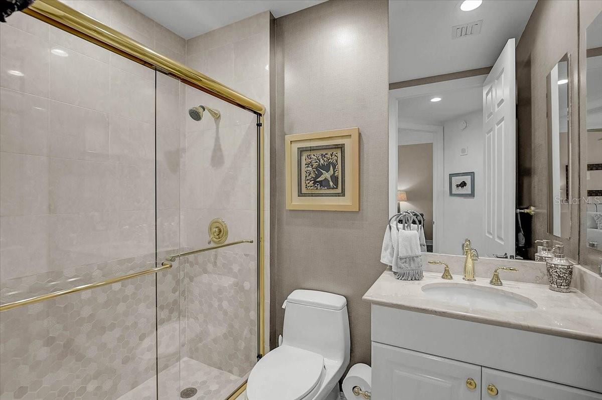 MERIDIAN AT THE OAKS PRESERVE - Residential