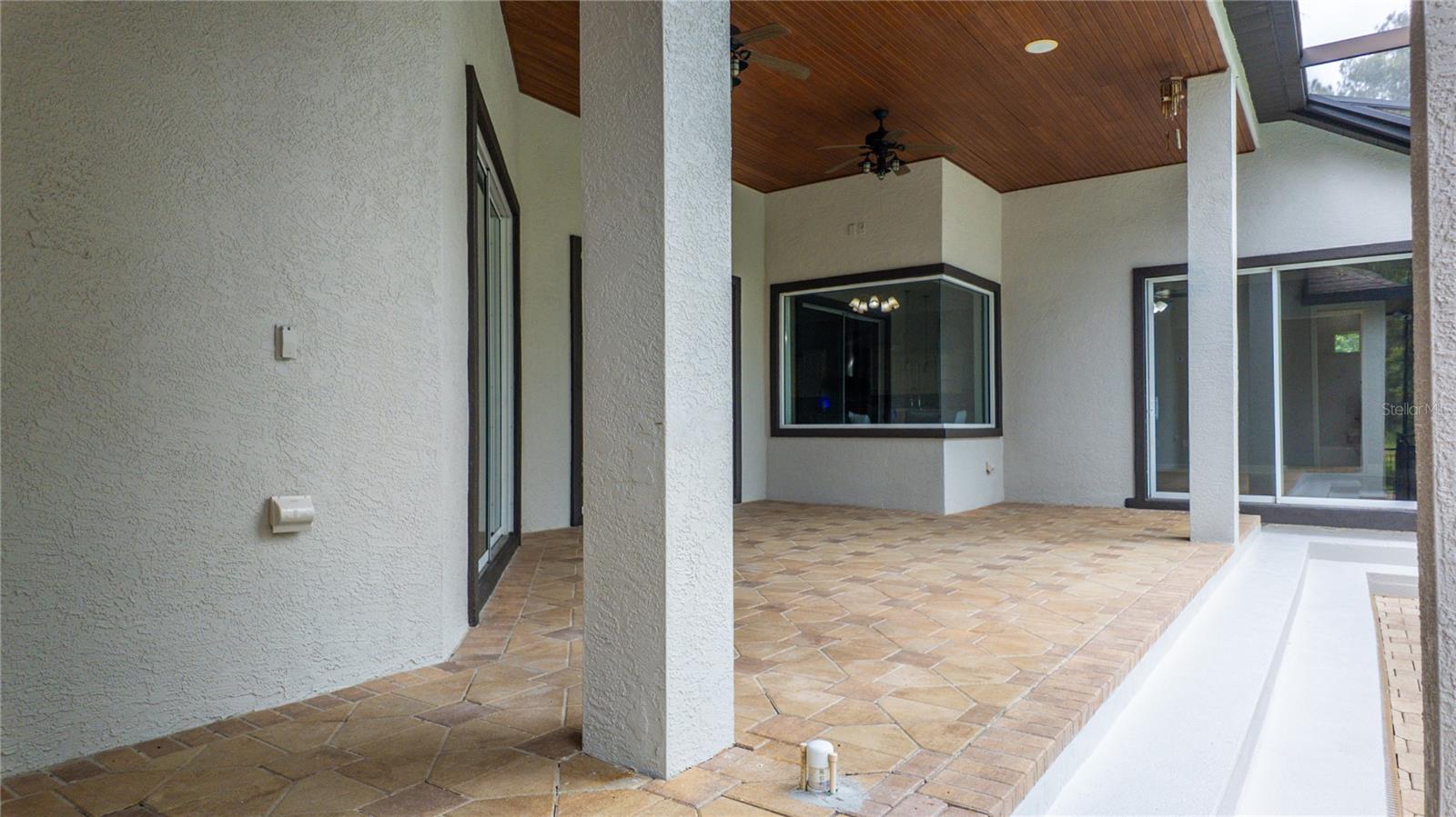 BELLECHASE LAURELS - Residential