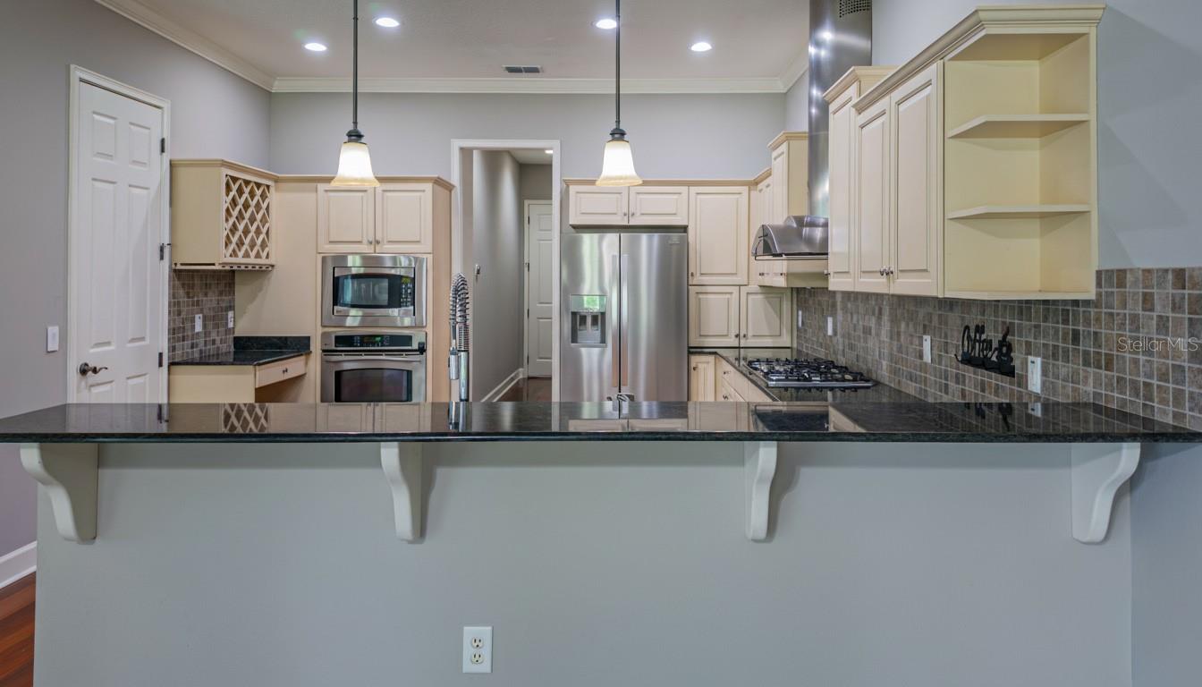 BELLECHASE LAURELS - Residential