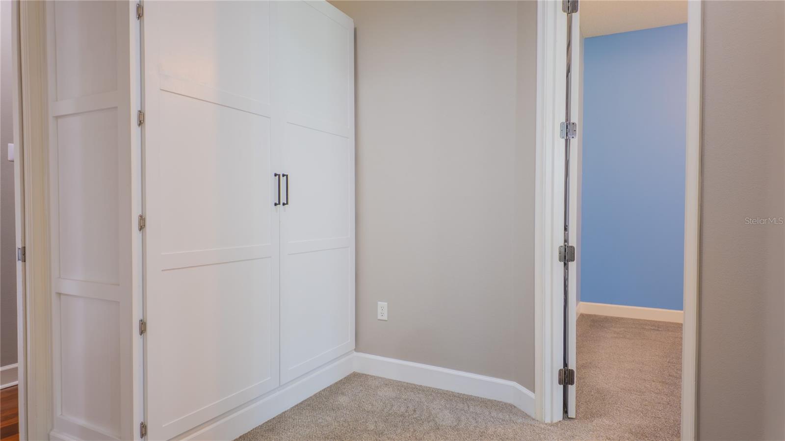 BELLECHASE LAURELS - Residential