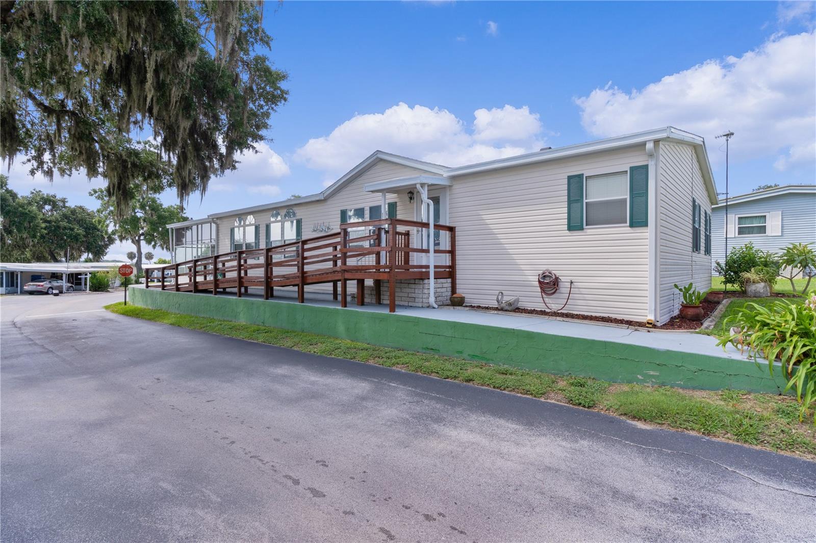 HARBOR OAKS HOMEOWNERS COOPERATIVE SUB - Residential