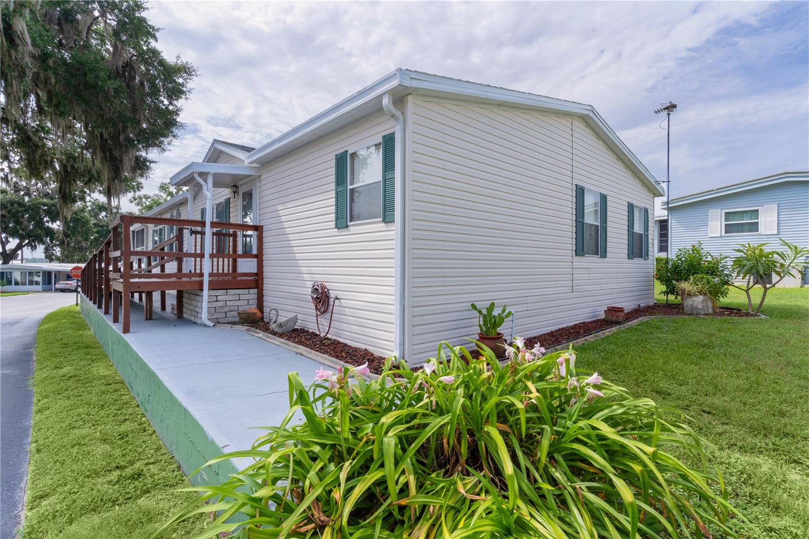 HARBOR OAKS HOMEOWNERS COOPERATIVE SUB - Residential