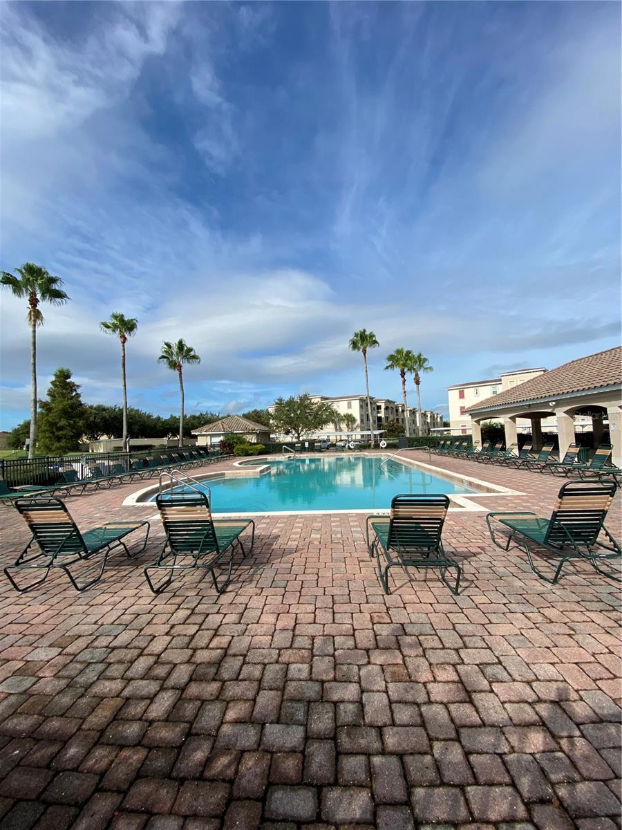 FLORA RIDGE CONDO PH 7 BLDG 12 - Residential