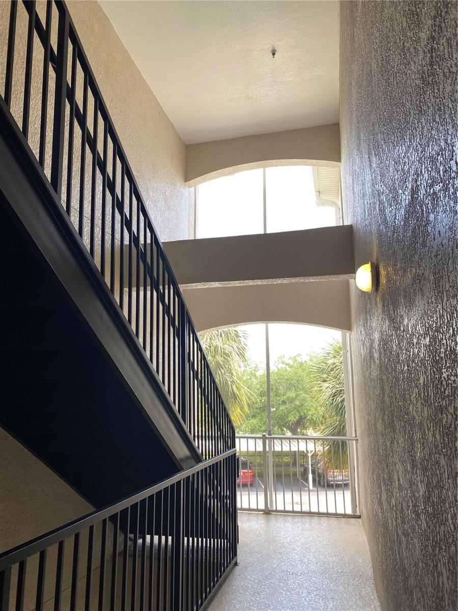 FLORA RIDGE CONDO PH 7 BLDG 12 - Residential
