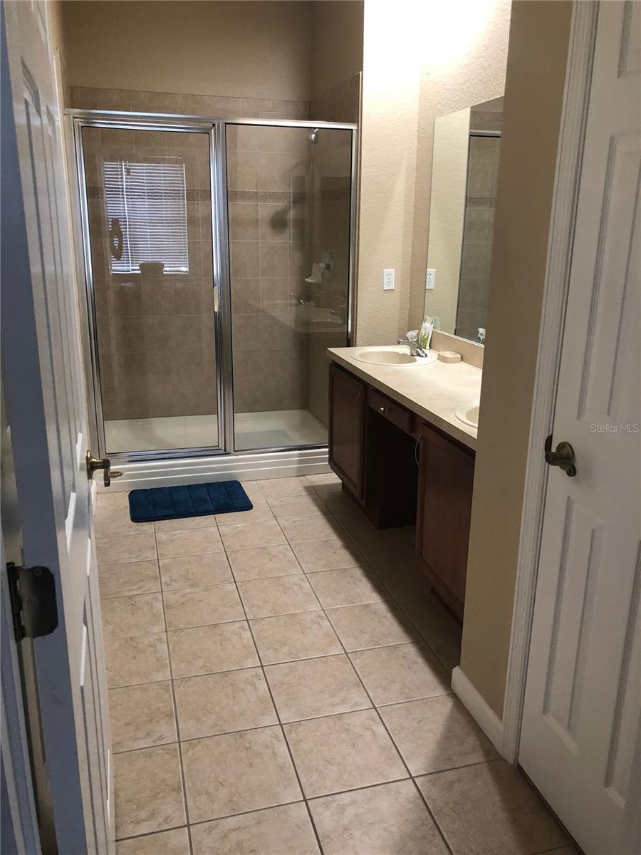 FLORA RIDGE CONDO PH 7 BLDG 12 - Residential