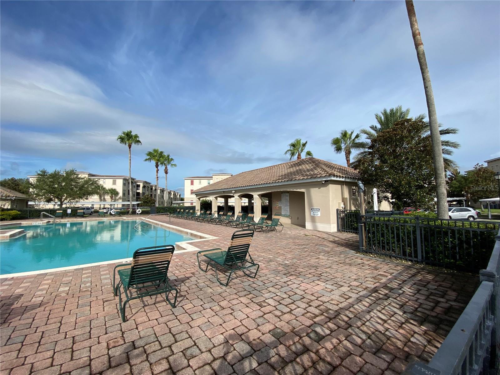 FLORA RIDGE CONDO PH 7 BLDG 12 - Residential