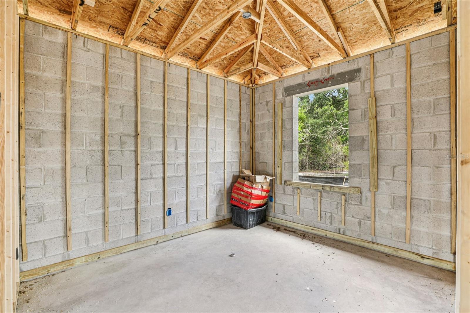 HOWEY W J LAND CO FIRST ADDITION TO DUNDEE - Residential