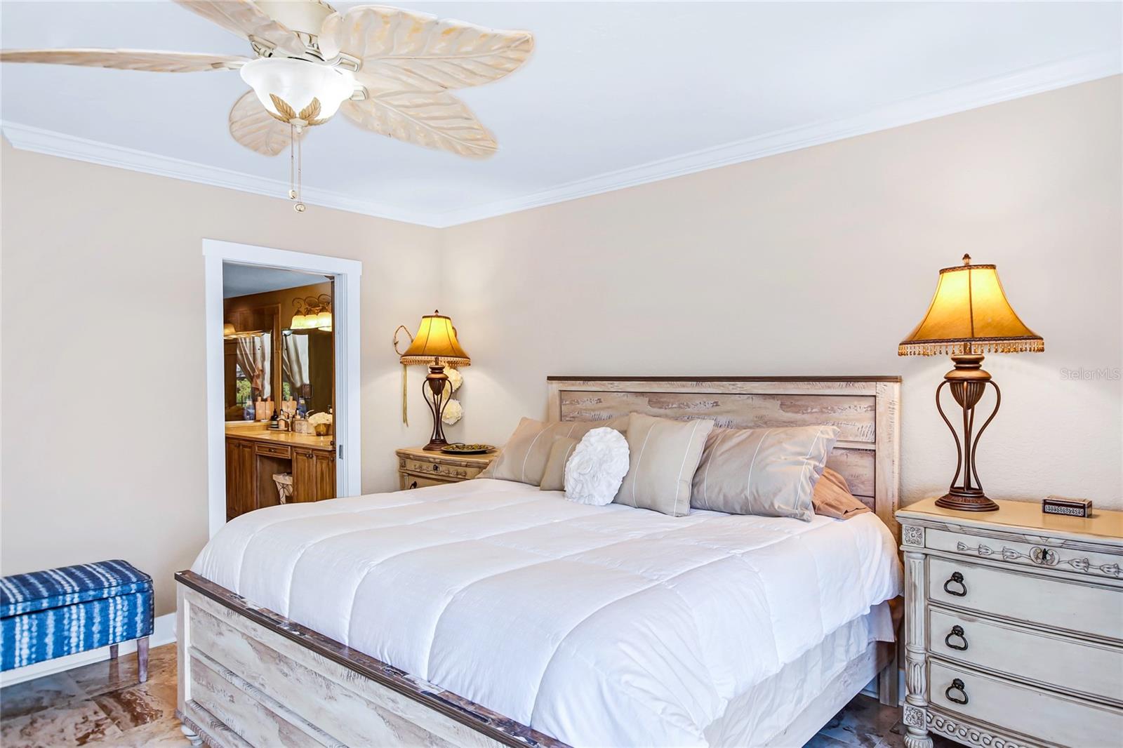 LIDO BEACH CLUB - Residential Lease