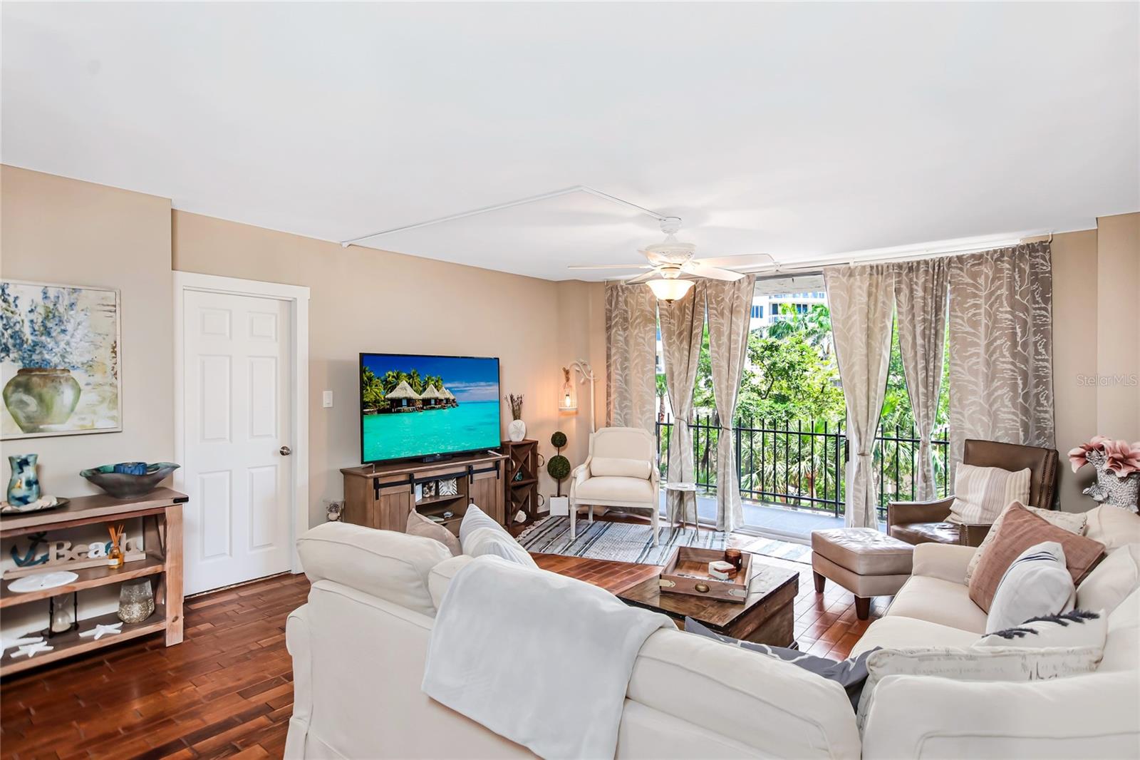 LIDO BEACH CLUB - Residential Lease