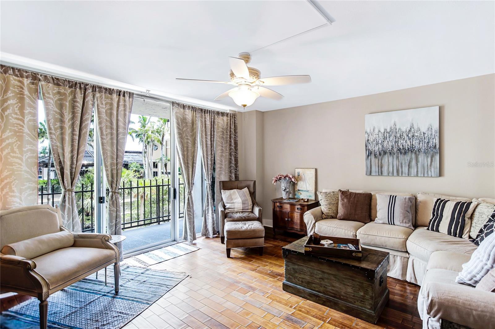 LIDO BEACH CLUB - Residential Lease