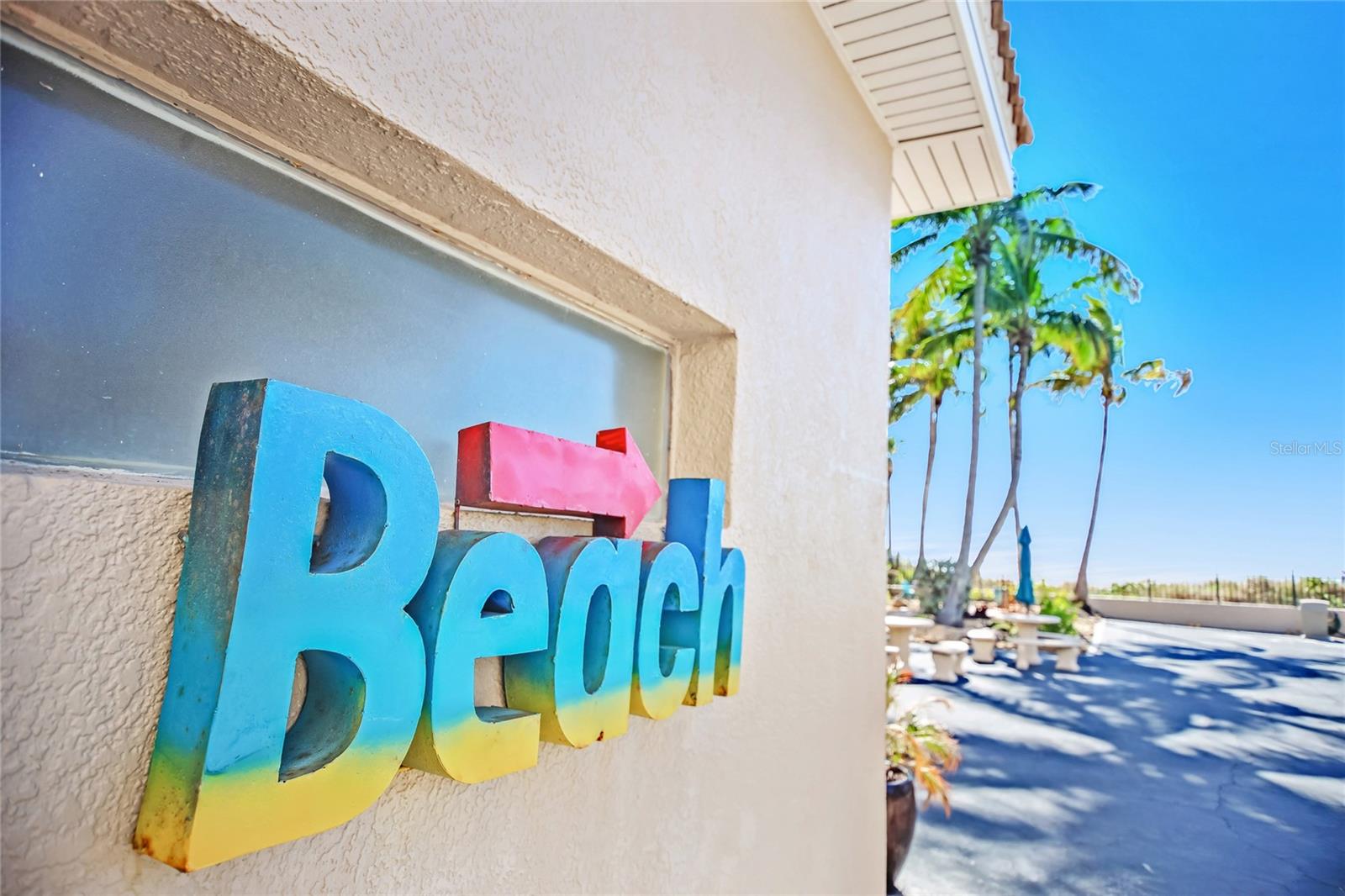 LIDO BEACH CLUB - Residential Lease