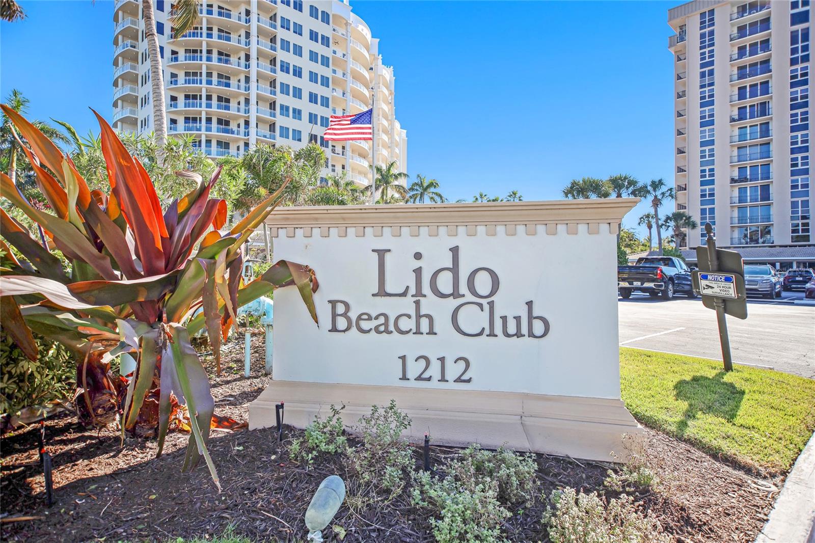 LIDO BEACH CLUB - Residential Lease