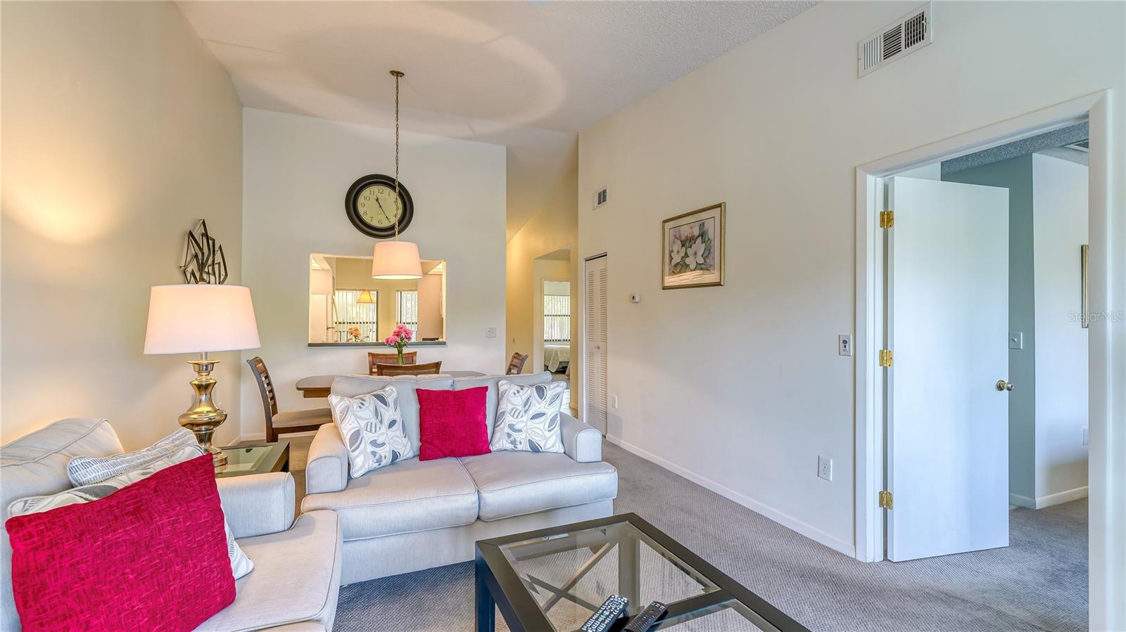 SHOREWALK BATH & TENNIS CLUB 14 - Residential Lease