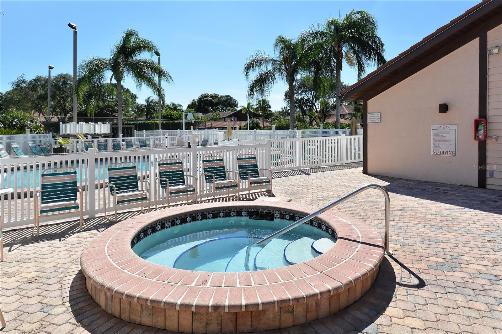 SHOREWALK BATH & TENNIS CLUB 14 - Residential Lease