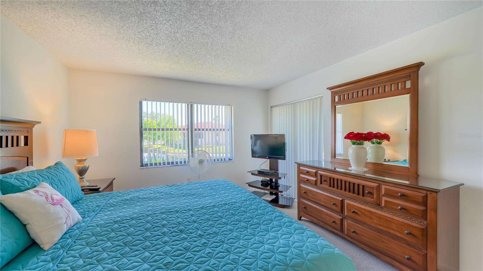 SHOREWALK BATH & TENNIS CLUB 14 - Residential Lease