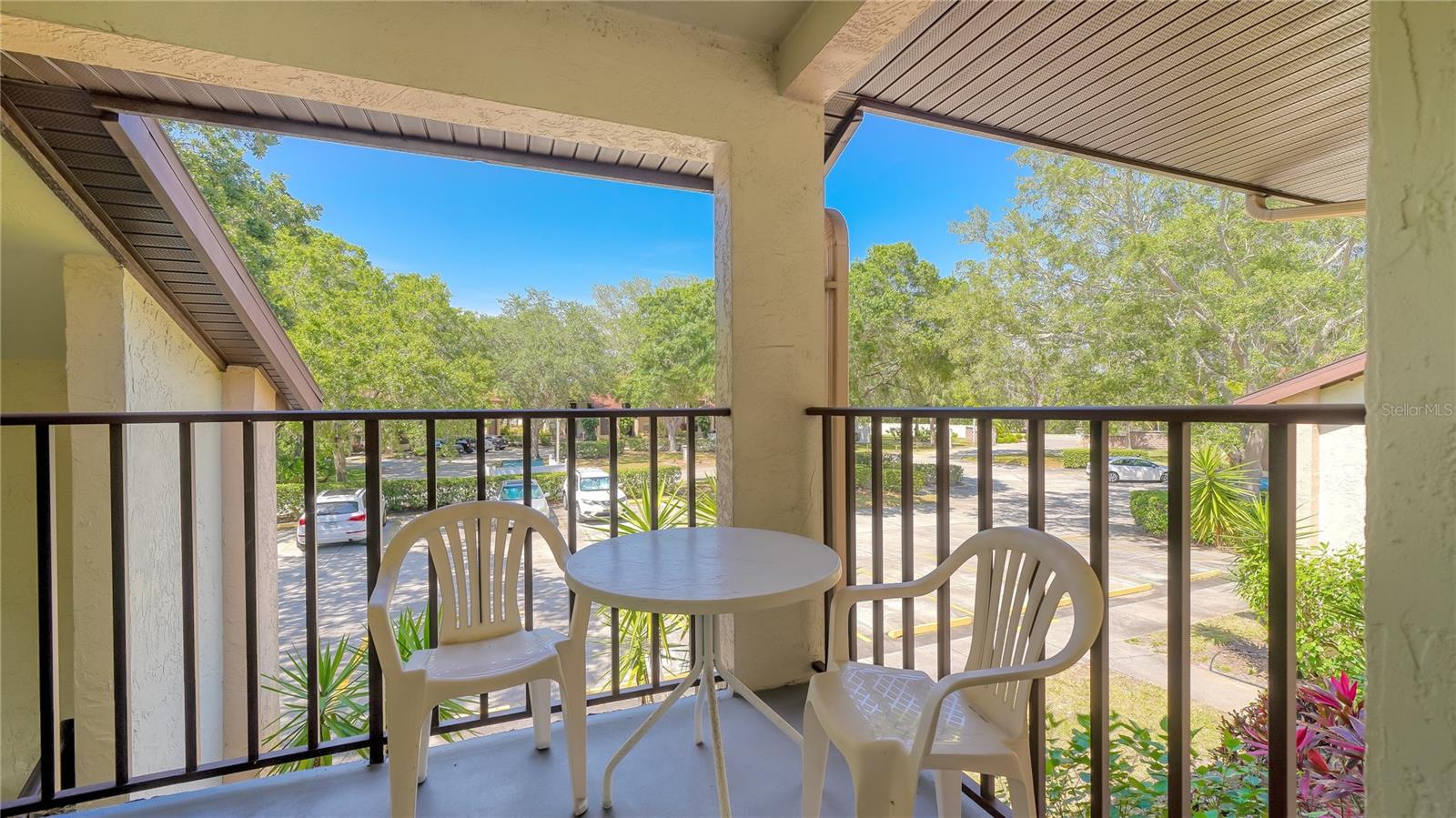 SHOREWALK BATH & TENNIS CLUB 14 - Residential Lease