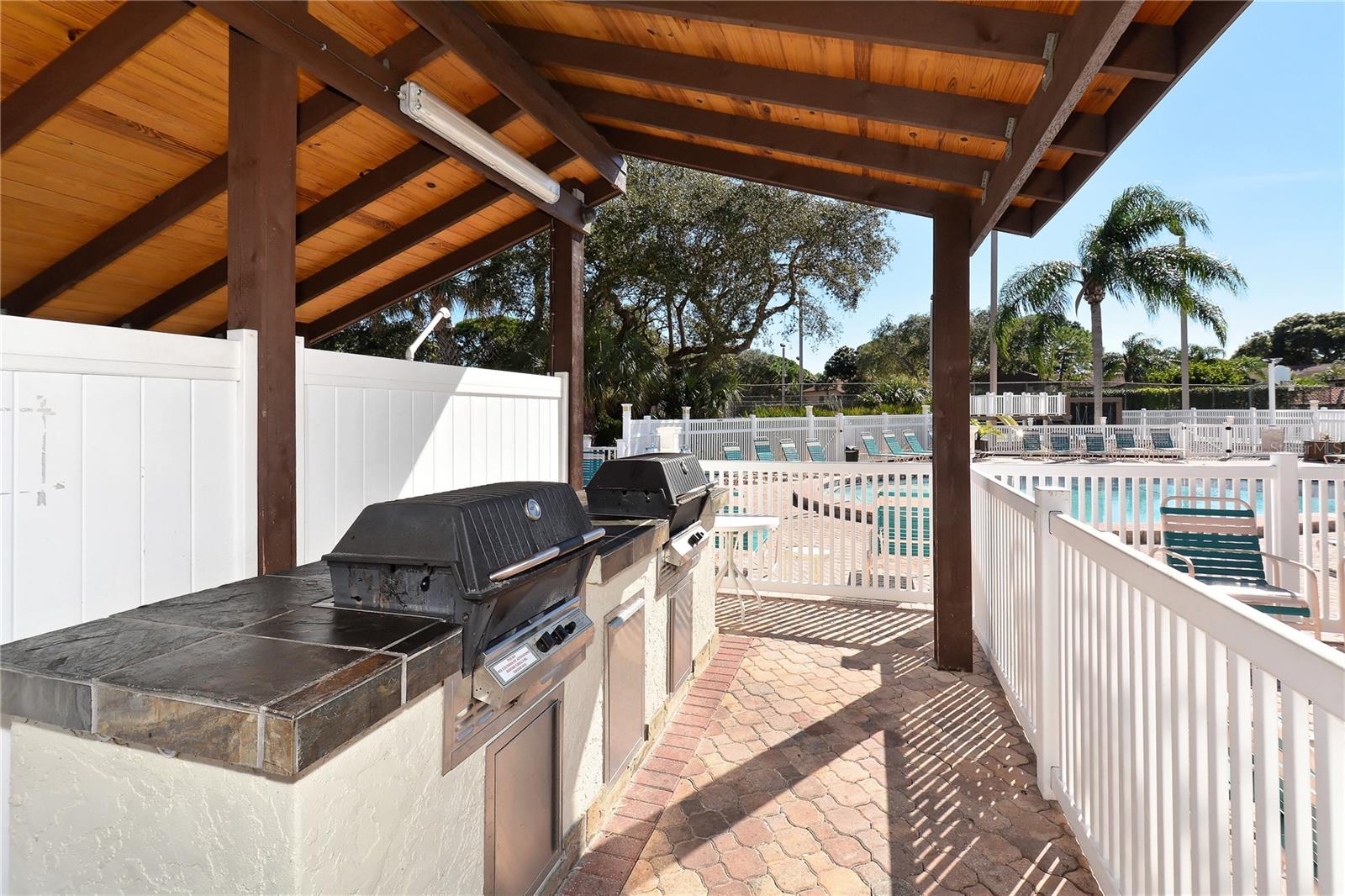 SHOREWALK BATH & TENNIS CLUB 14 - Residential Lease