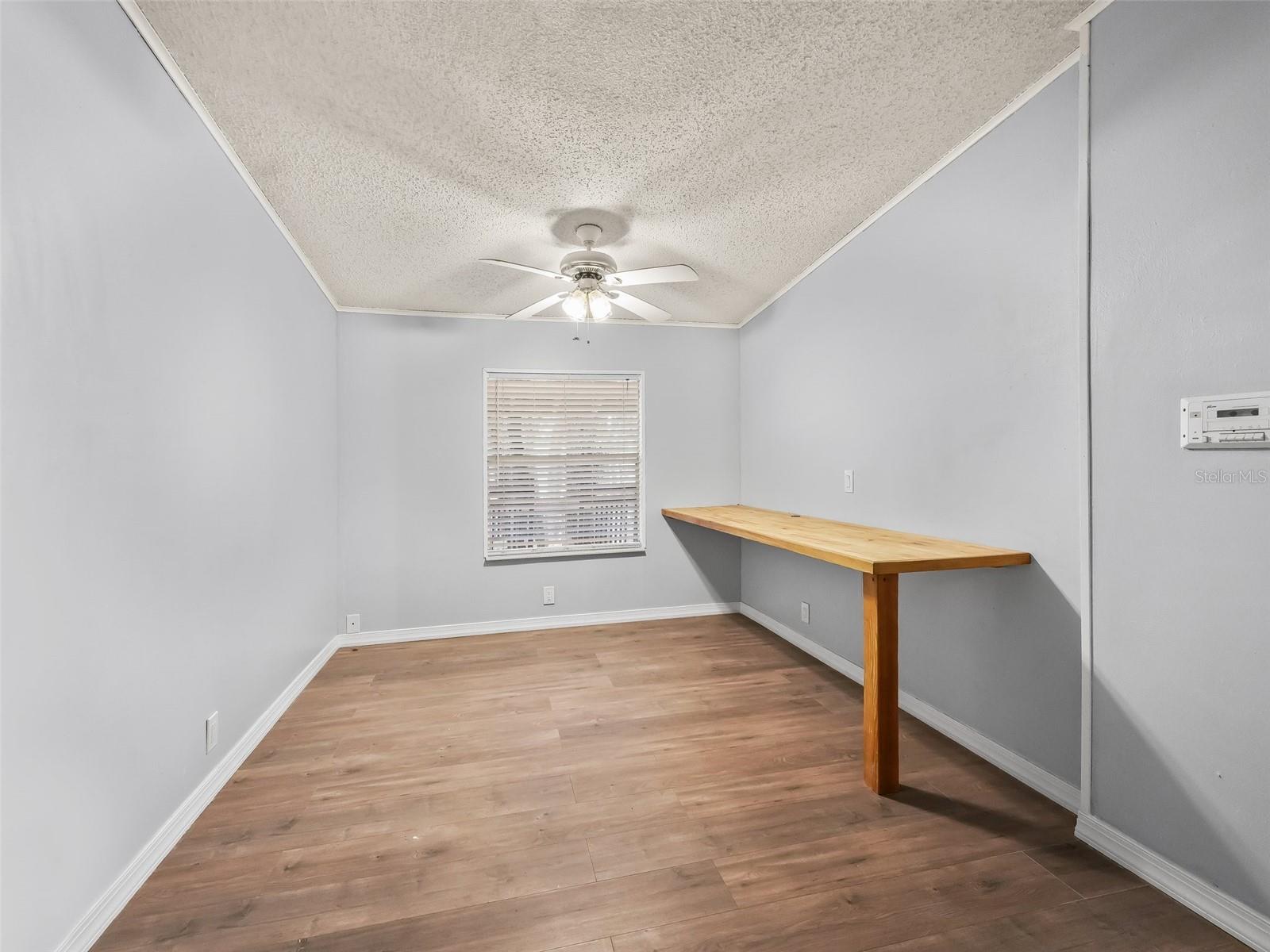 COUNTRYSIDE LAKES - Residential