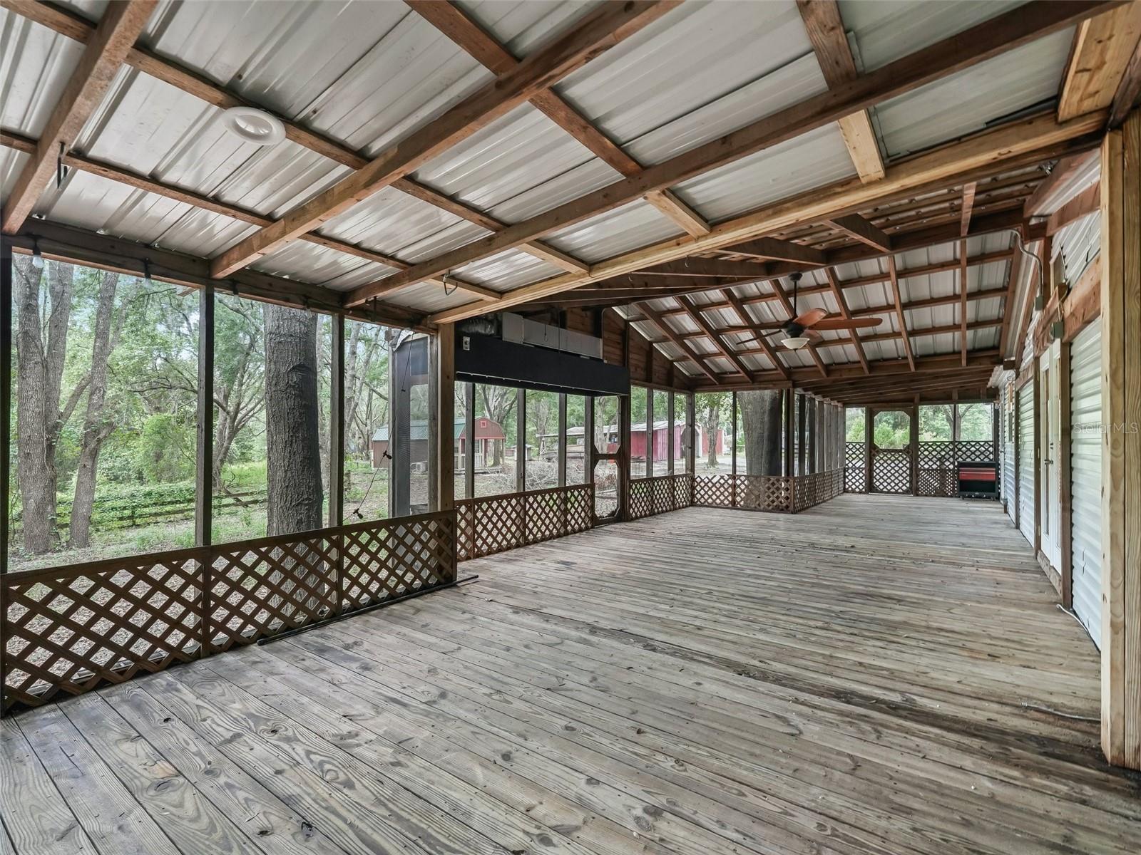 COUNTRYSIDE LAKES - Residential