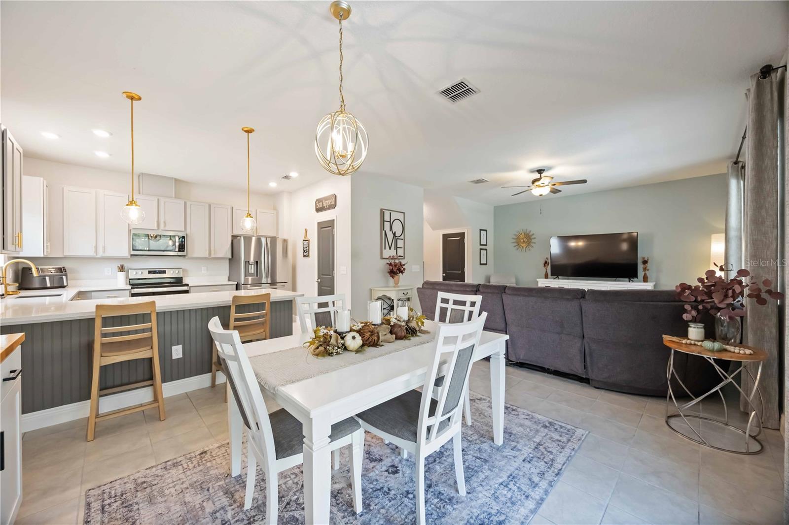 NORTH RIVER RANCH PH IB & ID EAST - Residential