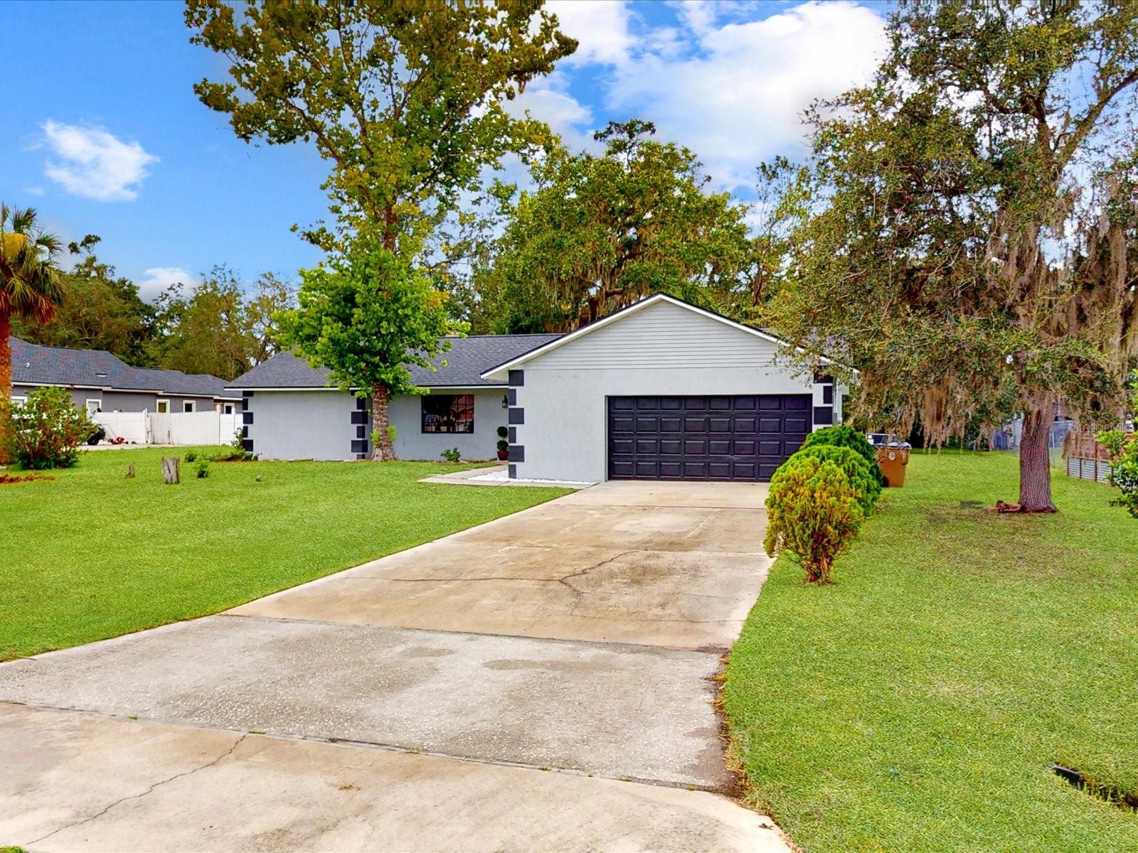 1710 BIG OAK LANE