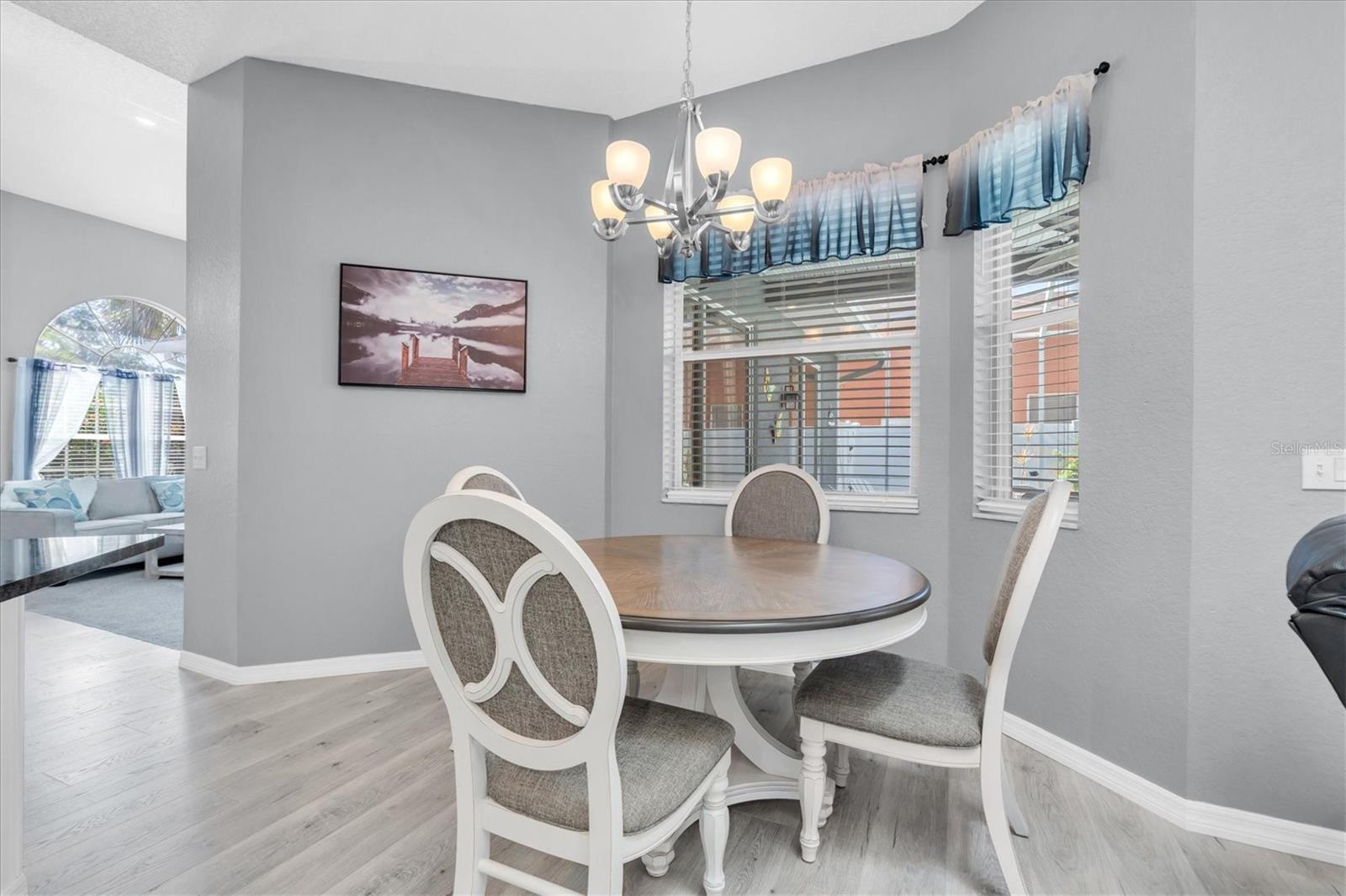 SOUTHERN OAKS - Residential