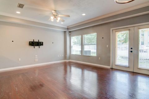 Condominium in GAINESVILLE FL 532 39TH ROAD 14.jpg