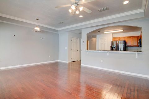 Condominium in GAINESVILLE FL 532 39TH ROAD 12.jpg