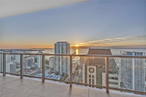 Property photo of 275 1st Avenue S 3704, St Petersburg, FL 33701