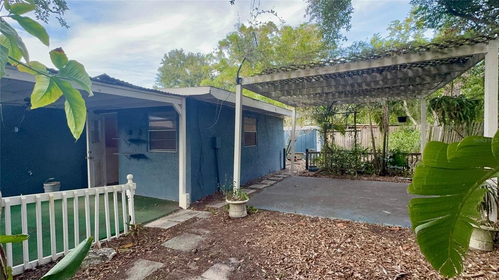 Photo of 3736 15th Terrace SE, Largo, FL 33771 (MLS # TB8507181)